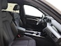 Audi E-tron 55 quattro S edition 95 kWh | SoH 100% | Panoramadak | Luchtvering | Adaptieve cruise control | Keyless | Navigatie Plus | Stoelverwarming | Achteruitrijcamera | Elektrische achterklep |