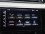 Audi E-tron 55 quattro S edition 95 kWh | SoH 100% | Panoramadak | Luchtvering | Adaptieve cruise control | Keyless | Navigatie Plus | Stoelverwarming | Achteruitrijcamera | Elektrische achterklep |