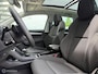 Skoda Karoq 1.5 TSI ACT Business / Pano / Trekhaak / CarPlay