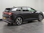 Volkswagen ID.4 Max 77 kWh l 1e eigenaar l Dealeronderhoud l Warmtepomp l Stoel en stuurverwarming l Camera l Trekhaak