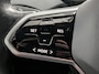 Volkswagen ID.4 Max 77 kWh l 1e eigenaar l Dealeronderhoud l Warmtepomp l Stoel en stuurverwarming l Camera l Trekhaak