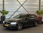 BMW 5-Serie Touring 540i xDrive High Executive M-Pakket LED/PANO/NAVI/ACC/LEDER/ADAPTIVE/TREKHAAK/STOELVERW+KOELER/STUURVERW/MEMOR