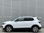 Volkswagen T-Cross 1.0 TSI Life / Navigatie / App connect / Camera / Climate controle / Lichtmetaal 17 inch /