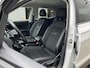 Volkswagen T-Cross 1.0 TSI Life / Navigatie / App connect / Camera / Climate controle / Lichtmetaal 17 inch /