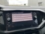 Volkswagen T-Cross 1.0 TSI Life / Navigatie / App connect / Camera / Climate controle / Lichtmetaal 17 inch /