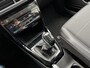 Volkswagen T-Cross 1.0 TSI Life / Navigatie / App connect / Camera / Climate controle / Lichtmetaal 17 inch /
