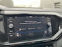 Volkswagen T-Cross 1.0 TSI Life / Navigatie / App connect / Camera / Climate controle / Lichtmetaal 17 inch /