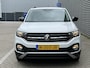 Volkswagen T-Cross 1.0 TSI Life / Navigatie / App connect / Camera / Climate controle / Lichtmetaal 17 inch /