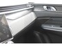 Lynk & Co 01 261PK Automaat Adaptieve Cruise Control / Elektrisch verstelbare voorstoelen / BLIS / Stoelverwarming / Climate Control / Parkeersensoren met 360 gradencamera / Regensensor