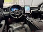 Volvo XC60 T8 Plug-in hybrid Ultra Black Edition | Panoramadak | Luchtvering | Bowers&Wilkins | Massage | Head-Up | 21 Inch