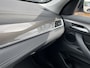 BMW X1 xDrive20i High Executive X-line Trekhaak Navigatie Zwart Leder Stoelverwarming 19 Inch Velgen Parkeersensoren Led Koplampen Elektrische Achterklep Sportstoelen 8-traps Automaat 2000 kg geremd trekgewicht !