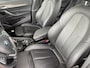 BMW X1 xDrive20i High Executive X-line Trekhaak Navigatie Zwart Leder Stoelverwarming 19 Inch Velgen Parkeersensoren Led Koplampen Elektrische Achterklep Sportstoelen 8-traps Automaat 2000 kg geremd trekgewicht !