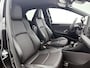 Toyota Yaris 1.5 Hybrid 130 Executive | BTW Voertuig | Stoel+stuurverwarming | Dodehoek detectie | Parkeersensoren voor+achter | Cruise control adaptive | Apple CarPlay/Android Auto | Achteruitrijcamera |