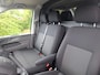 Volkswagen Transporter 6.1 - 2.0 TDI 90pk L1H1 26 Eco Business / Navigatie by APP / Cruise control / Parkeersensoren A / Bijrijdersbank / Trekhaak