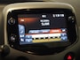 Toyota Aygo 1.0 VVT-i x-joy NL auto, Carplay, klimaatcontrole,