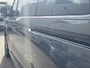 Ford Tourneo Custom 340 2.5 PHEV L2H1 Titanium X 233pk ZUID | 16-weg elek. AGR-stoel | Handsfree elek. dubbele zijschuifdeuren | Panoramadak | 15 B&O speaker | Inklapbare trekhaak | Verwarmbaar stuurwiel | Verwarmbare en elek. verstelbare stoelen tweede zitrij | Draadloos opladen | Prijs ex. BTW incl. BPM | Prijs Incl. BTW en BPM 70.400