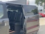 Ford Tourneo Custom 340 2.5 PHEV L2H1 Titanium X 233pk ZUID | 16-weg elek. AGR-stoel | Handsfree elek. dubbele zijschuifdeuren | Panoramadak | 15 B&O speaker | Inklapbare trekhaak | Verwarmbaar stuurwiel | Verwarmbare en elek. verstelbare stoelen tweede zitrij | Draadloos opladen | Prijs ex. BTW incl. BPM | Prijs Incl. BTW en BPM 70.400