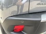 Peugeot 2008 1.2 Hybrid 145 PK Allure | Automaat | 2025 Auto | Navigatie | Keyless Entry / Start | Cruise Control | 360 Graden Camera | Parkeersensoren V+A | Hoge Zitpositie | Hybride Elektrisch rijden met Automaat | Climate Control | Stoelverwarming | LED Verlichting | 17" Lichtmetalen Velgen |