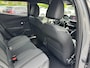 Peugeot 2008 1.2 Hybrid 145 PK Allure | Automaat | 2025 Auto | Navigatie | Keyless Entry / Start | Cruise Control | 360 Graden Camera | Parkeersensoren V+A | Hoge Zitpositie | Hybride Elektrisch rijden met Automaat | Climate Control | Stoelverwarming | LED Verlichting | 17" Lichtmetalen Velgen |
