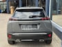 Peugeot 2008 1.2 Hybrid 145 PK Allure | Automaat | 2025 Auto | Navigatie | Keyless Entry / Start | Cruise Control | 360 Graden Camera | Parkeersensoren V+A | Hoge Zitpositie | Hybride Elektrisch rijden met Automaat | Climate Control | Stoelverwarming | LED Verlichting | 17" Lichtmetalen Velgen |