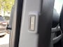 Ford Tourneo Custom 340 2.5 PHEV L2H1 Titanium X 233pk | 16-weg elek. AGR-stoel | Handsfree elek. dubbele zijschuifdeuren | Panoramadak | 15 B&O speaker | Inklapbare trekhaak | Verwarmbaar stuurwiel | Verwarmbare en elek. verstelbare stoelen tweede zitrij | Draadloos opladen | Prijs ex. BTW incl. BPM | Prijs Incl. BTW en BPM 70.400