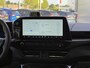 Ford Tourneo Custom 340 2.5 PHEV L2H1 Titanium X 233pk | 16-weg elek. AGR-stoel | Handsfree elek. dubbele zijschuifdeuren | Panoramadak | 15 B&O speaker | Inklapbare trekhaak | Verwarmbaar stuurwiel | Verwarmbare en elek. verstelbare stoelen tweede zitrij | Draadloos opladen | Prijs ex. BTW incl. BPM | Prijs Incl. BTW en BPM 70.400