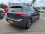 Volkswagen Golf 1.5 eTSI Oranje Edition | Met o.a. achteruitrijcamera, AppleCarPlay/AndroidAuto, panoramadak en cruise!