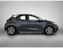 Toyota Yaris 1.5 Hybrid Style bi-tone | Head-Up Display| Parkeersensoren voor+achter | Dodehoek detectie | Draadloze telefoonlader | Keyless Entry/Start | Navigatie | Apple CarPlay/ Android auto |
