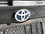 Toyota Yaris 1.5 Hybrid Style bi-tone | Head-Up Display| Parkeersensoren voor+achter | Dodehoek detectie | Draadloze telefoonlader | Keyless Entry/Start | Navigatie | Apple CarPlay/ Android auto |