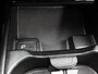 Mercedes-Benz A-klasse 180 Business Solution AMG | Stoelverwarming | Parkeerpakket met Camera | Car Play | LED Verlichting | Inclusief 24 maanden Mercedes-Benz Certified garantie voor Europa.