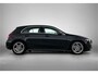 Mercedes-Benz A-klasse 180 Business Solution AMG | Stoelverwarming | Parkeerpakket met Camera | Car Play | LED Verlichting | Inclusief 24 maanden Mercedes-Benz Certified garantie voor Europa.