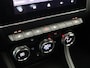Renault Captur TCe 90pk techno | Trekhaak | Achteruitrijcamera | Parkeersensoren voor en achter | Stoel en stuurverwarming | Voorruitverwarming