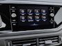 Volkswagen Polo 1.0 TSI R-Line App-connect / Parkeersensoren / R-Line / 16"LM Velgen / Extra getint glas HAL