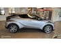Toyota C-HR / C-HR+ 1.8 Hybrid 50.977 KM! met autopas, Navi, stoel/stuur verwarming