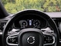 Volvo V60 2.0 B3 R-Design Automaat * Pano * Trekhaak *