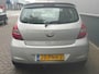 Hyundai i20 1.4i DynamicVersion Airco Nieuwe apk