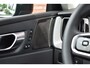 Volvo XC60 T6 350PK Plug-in hybrid AWD Ultra Dark | Head Up Display | Panoramadak |