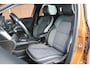 Renault Captur 1.6 E-Tech PHEV 160PK AUTOMAAT INTENS Navi | Camera | Two-Tone | Clima | led | Cruise | 18 Inch Lm |