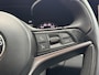 Alfa Romeo Stelvio 2.0 T Q4 AWD B-Tech /Apple Carplay/Camera+PDC V+A/Adaptive Cruise Control/Lederen stoelen+memory/Climate Control/Stoel&Stuurverwarming/Keyless/Trekhaak/(MET GARANTIE*)