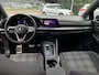 Volkswagen Golf 2.0 TSI GTI // ADAPT. CRUISE // SCHUIF-KANTELDAK // DODEHOEK // VIRTUAL COCKPIT // CAMERA+SENSOREN // NAVI+CARPLAY //
