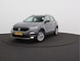 Volkswagen T-Roc 1.0 TSI Style/ lage km/ trekhaak!