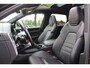 Porsche Cayenne 3.0 E-Hybrid / Panoramadak / Camera / Head-up / Leder / 21'' / Luchtvering / Bose / Sportuitlaat / Sportchrono / Stuur+Stoelverwamring / Dodehoek / DAB / ACC