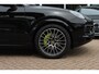 Porsche Cayenne 3.0 E-Hybrid / Panoramadak / Camera / Head-up / Leder / 21'' / Luchtvering / Bose / Sportuitlaat / Sportchrono / Stuur+Stoelverwamring / Dodehoek / DAB / ACC