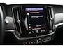 Volvo V90 T5 90th Anniversary Edition | Stoelverwarming | BLIS | Adaptieve Cruise control | Camera | Parkeersensoren voor en achter | Leder | Carplay |