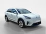 Kia Niro EV e-Niro DynamicPlusLine 64 kWh | 100% SOH | Kantel / schuifdak | Navigatie | Achteruit rij camera