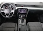 Volkswagen Passat Variant 1.5 TSI Business | Trekhaak | Stoelverwarming | ErgoComfort | Navi | Clima | Cruise Adaptive | LED | Keyless | Parkeersensoren V+A