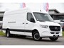Mercedes-Benz Sprinter 519 V6 3.0 CDI L3H2 PB Edition 360 Camera, Adaptieve Cruise, Carplay, LED, Automaat, 190pk, 3500kg Trekhaak, 10,5'' Mbux, Stoelverwarming, Uniek!