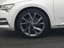 Skoda Superb Combi 1.4 TSI iV Sportline Business PHEV 218pk Dealer O.H. | Panodak | Adaptive Cruise | Camera | Canton Audio | Alcantara Sportstoelen Memory & Verwarmd | Sfeerverlichting | Keyless | Crystal LED | Apple Carplay | Stuur Verwarmd | Plug In Hybrid |