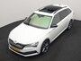 Skoda Superb Combi 1.4 TSI iV Sportline Business PHEV 218pk Dealer O.H. | Panodak | Adaptive Cruise | Camera | Canton Audio | Alcantara Sportstoelen Memory & Verwarmd | Sfeerverlichting | Keyless | Crystal LED | Apple Carplay | Stuur Verwarmd | Plug In Hybrid |