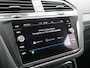 Volkswagen Tiguan 1.4 TSI eHybrid Active PHEV 245pk Dealer O.H. | Trekhaak Af Fabriek | Adaptive Cruise | Head Up | IQ Light | Keyless | Blis | Sportstoelen & Stuur Verwarmd | Sfeerverlichting | Apple Carplay | Navigate | DAB | 19"L.M | Plug In Hybrid |